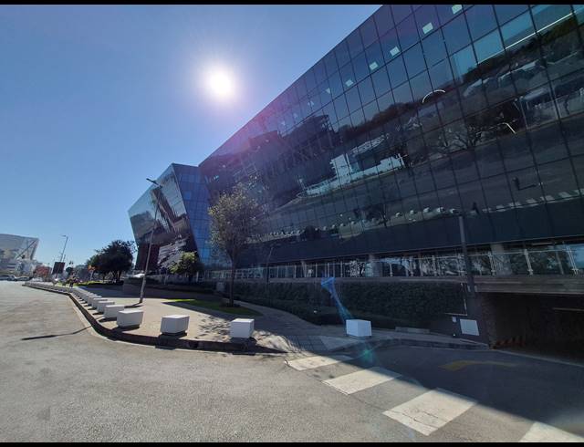 130M² OFFICE TO LET IN ROSEBANK
